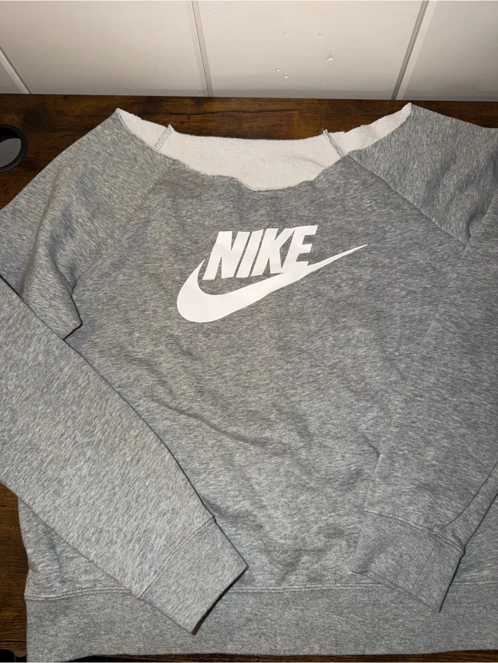 Nike Gray Fleece Crewneck Sweatshirt White Logo Size M